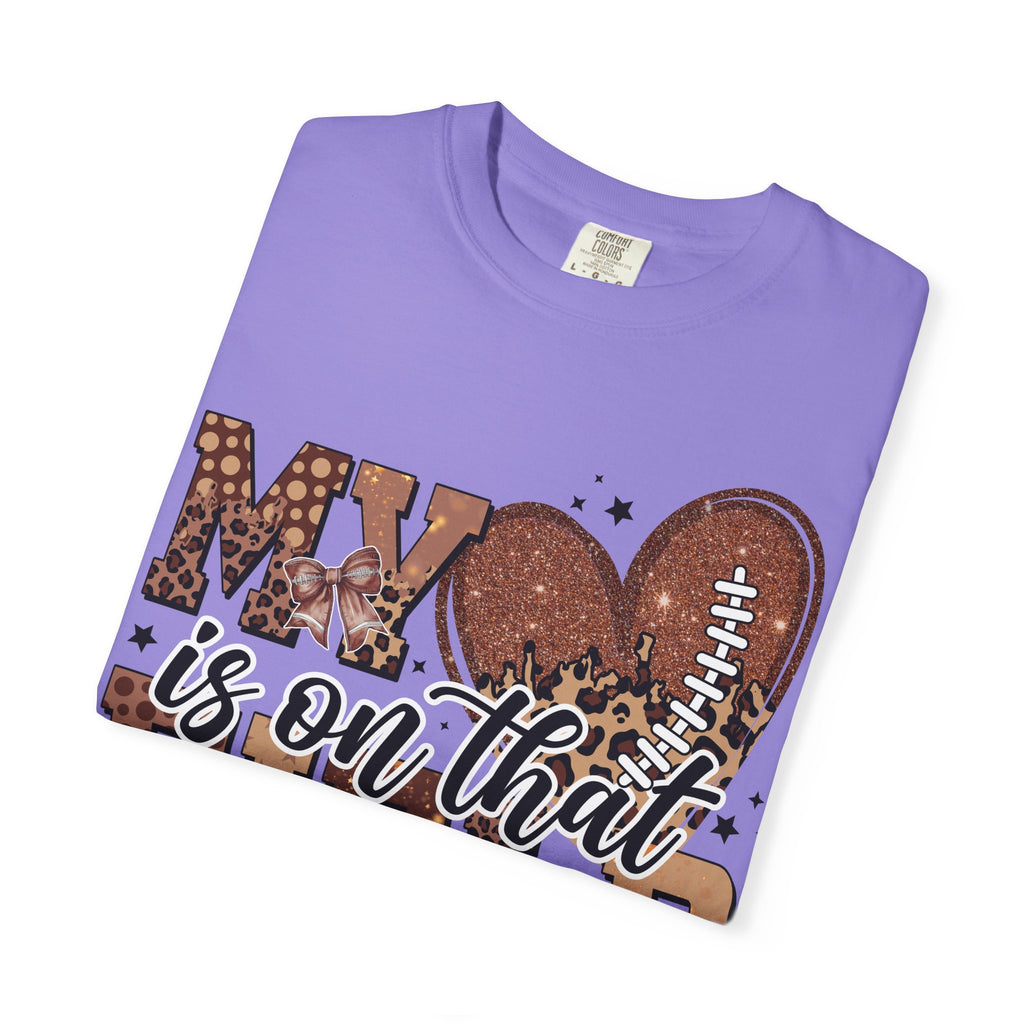 Football Mom 'My Heart Is On That Field' T-Shirt